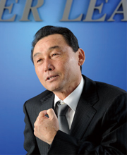 JCL スーパーアドバイザー 中嶋 悟 写真